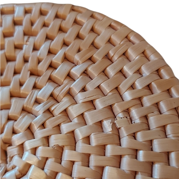 *Host Pick* Round Rattan Wicker Storage Box/Basket with Lid - Picture 3 of 3